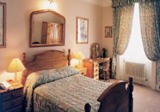 Ardsley House - bedroom